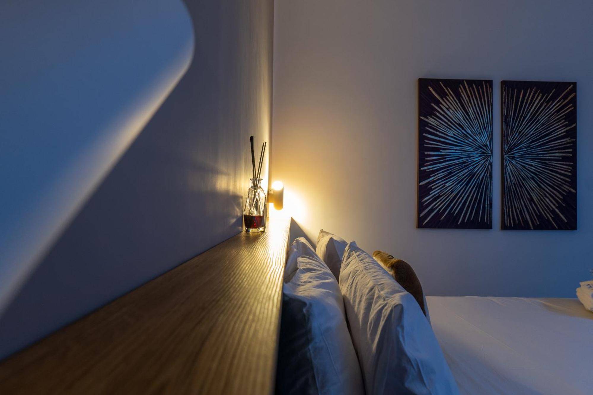 Three Moons Boutique House/Calypso Apartment Salerno Ngoại thất bức ảnh